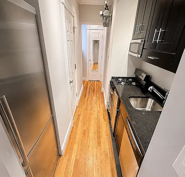 248 Mott St #15 — Photo 5