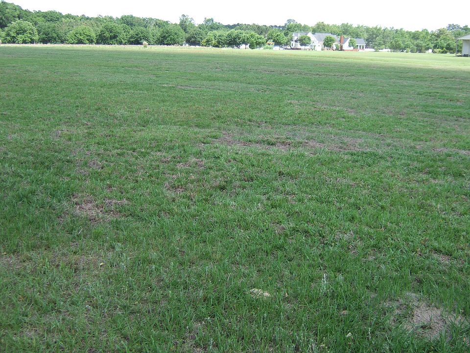For sale 4.91 acres in Sandy