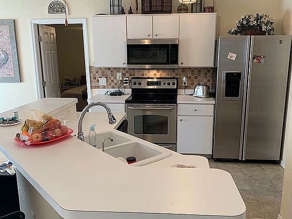 5th image of 12040 Lamontier Dr