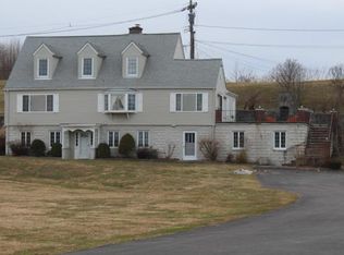 38 Old Indian Rd, Milton, NY 12547