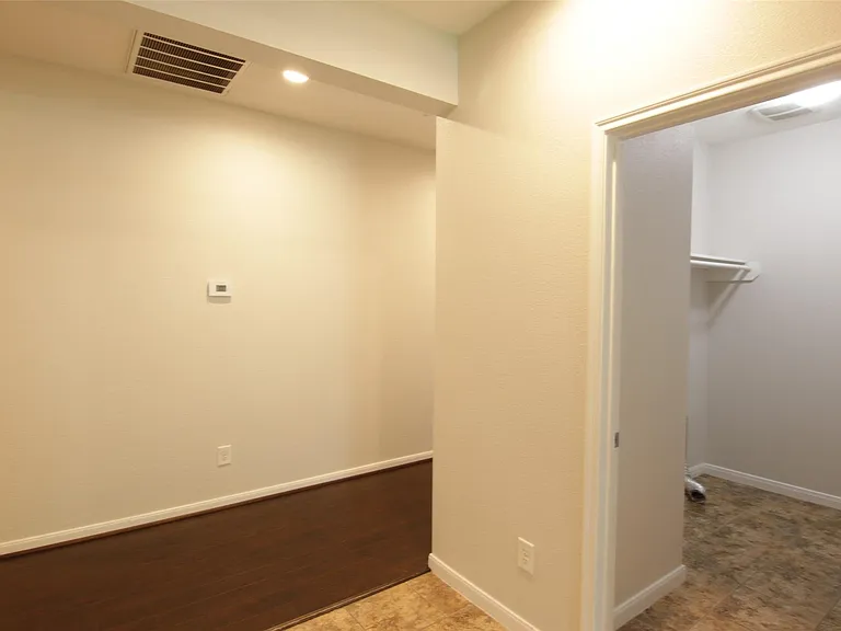 9431 Black Tooth Way — Photo 18