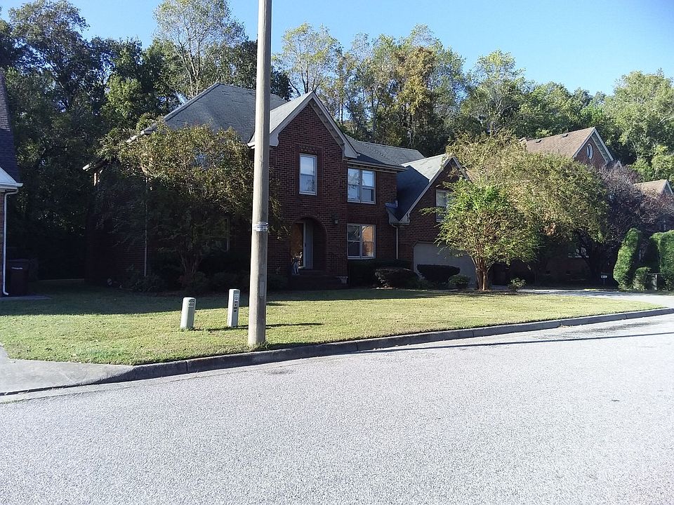 2nd image of 650 Hidden Falls Ln