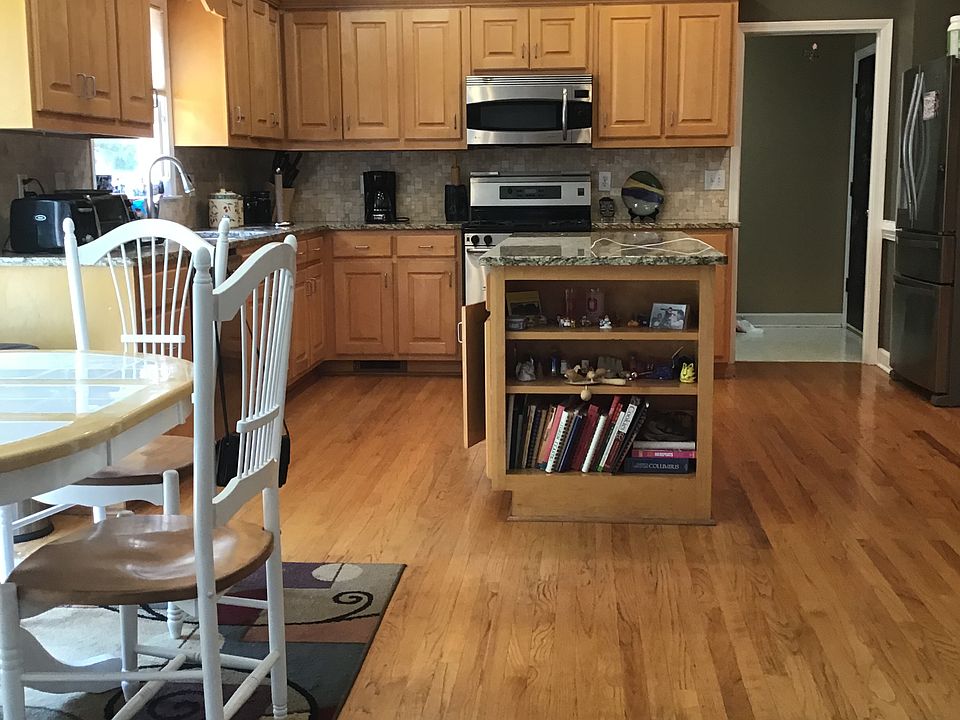 1st image of 1525 Carrington Ct