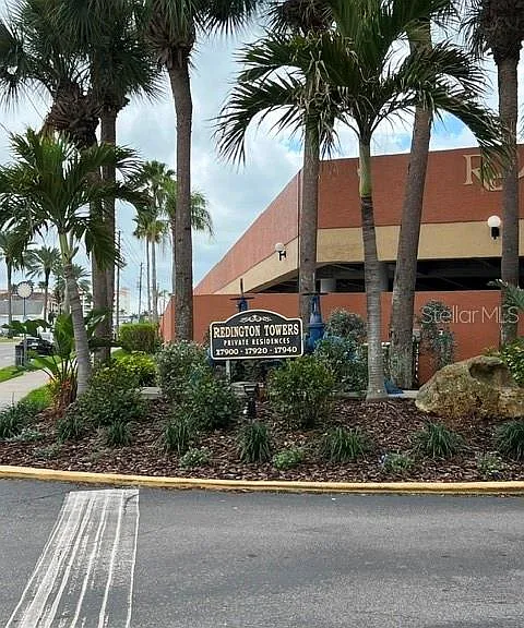 17920 Gulf Blvd #502 — Photo 25