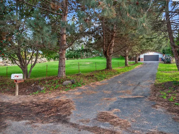 508 S Manzanita Ct, Kennewick, WA 99338