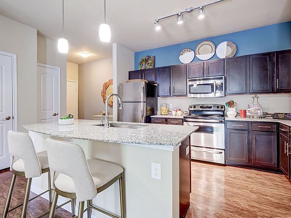 Kitchen with island