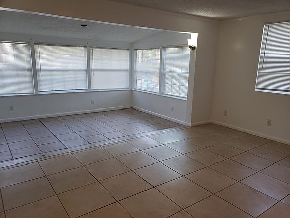 4th image of 3758 Abington Ave S