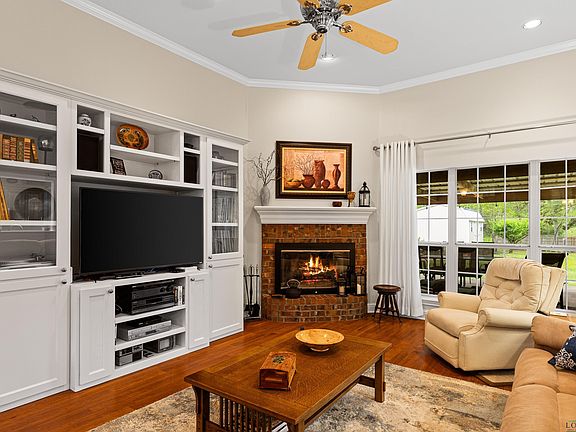 5th image of 1228 San Salvador Dr