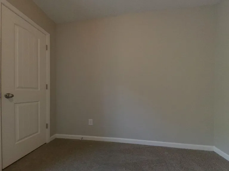 821 Dawsons Park Way — Photo 11