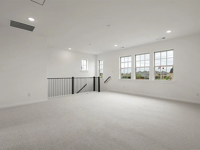 946 Switchgrass Ln — Photo 12