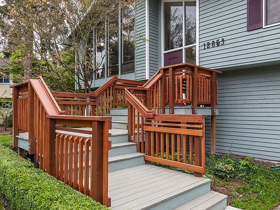 3rd image of 12853 NE 106th Pl