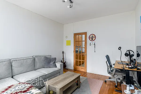 Rented by D'Andrea Craig Realty | media 4
