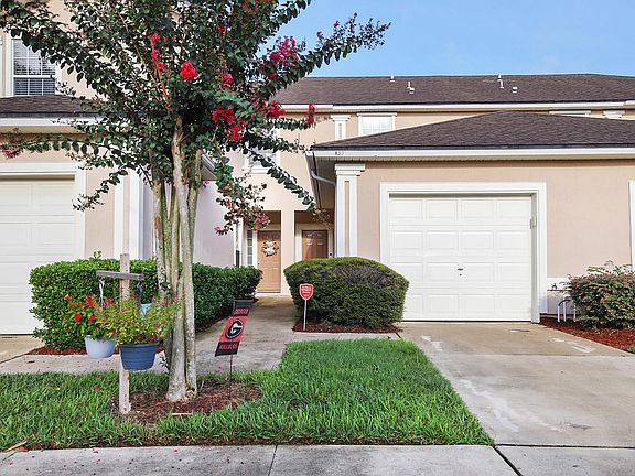 2nd image of 839 Southern Creek Dr