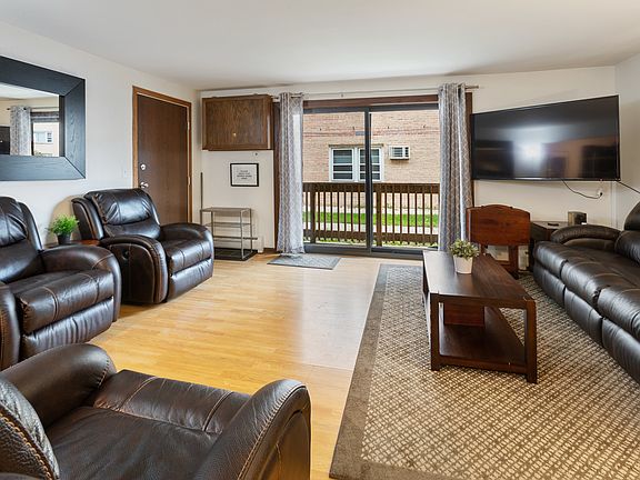 5th image of 8427 W Bryn Mawr Ave #1SE