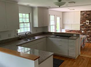 49 Harkness Rd, Pelham, MA 01002