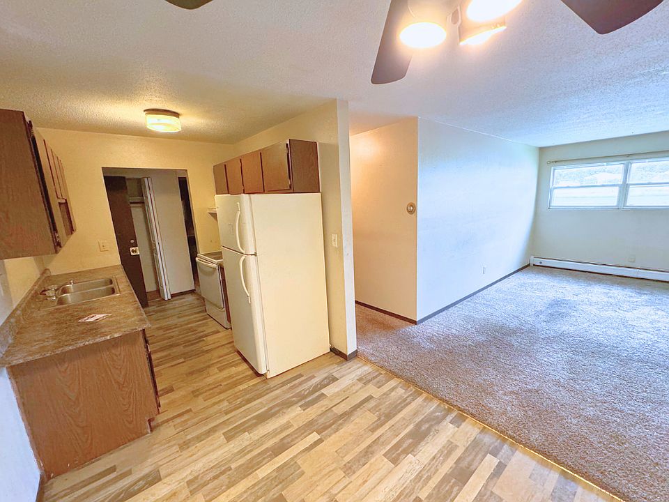 1st image of 1508 E Rice St #1