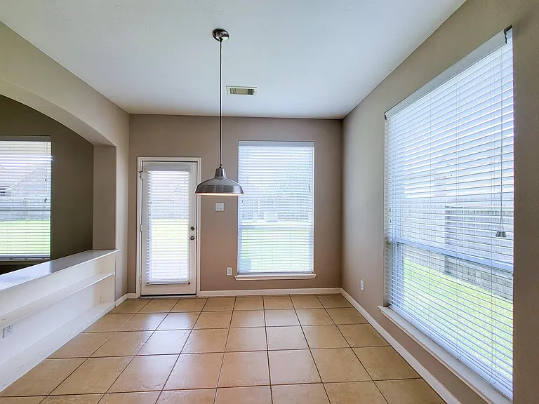 20931 Flower Croft Ct — Photo 26