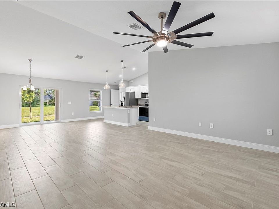 1st image of 2518 NE 7th Place Cpe