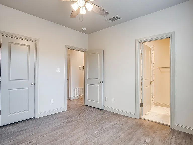 2829 Forest Park Blvd #FP-2028 — Photo 9