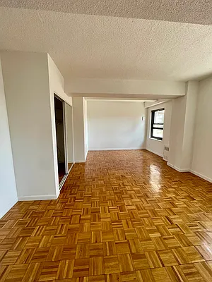 Rented by Weichert Properties - NYC | media 4