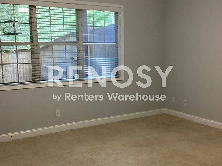 2422 Tenor Ln — Photo 8