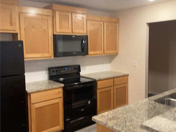 4th image of 1952 Lively Ln