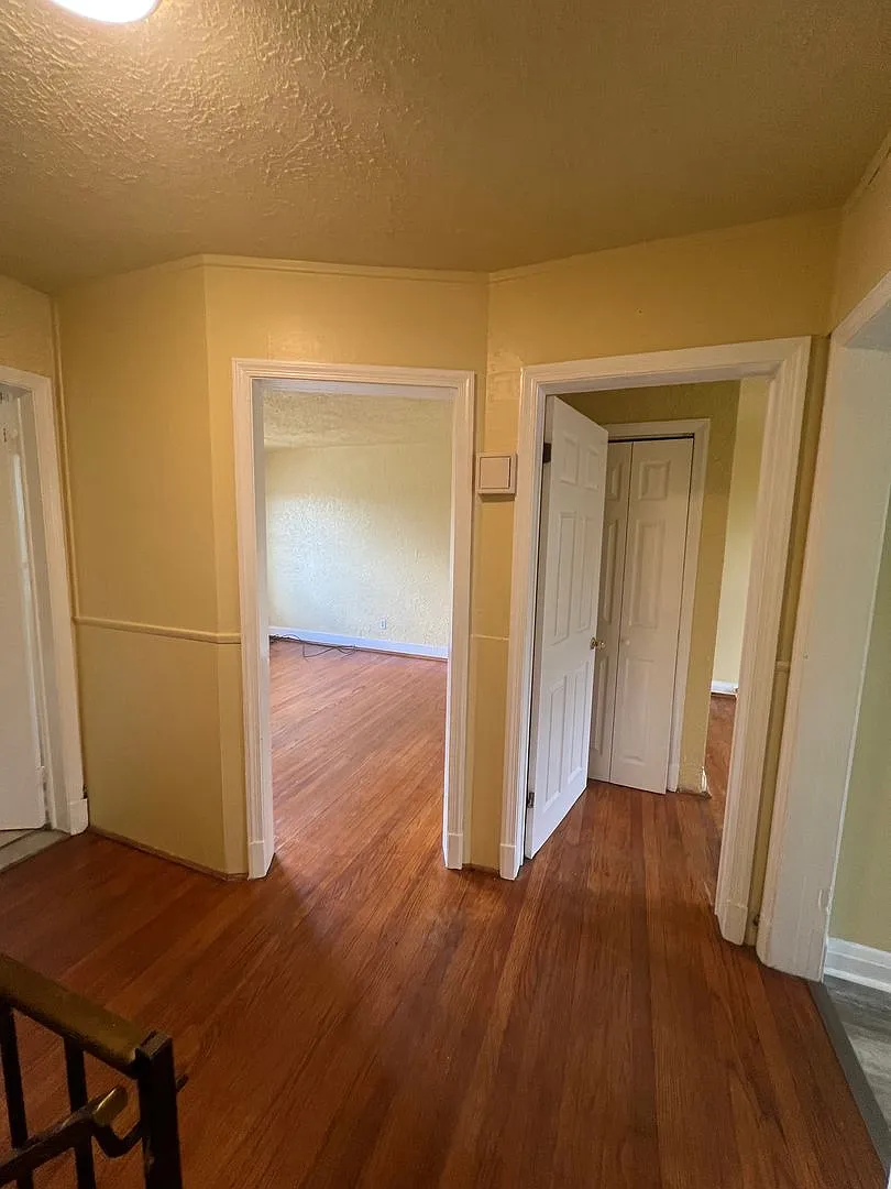 Beautiful 3 Bedroom 2 Full Bathroom Town Home Belair Edison — Photo 2