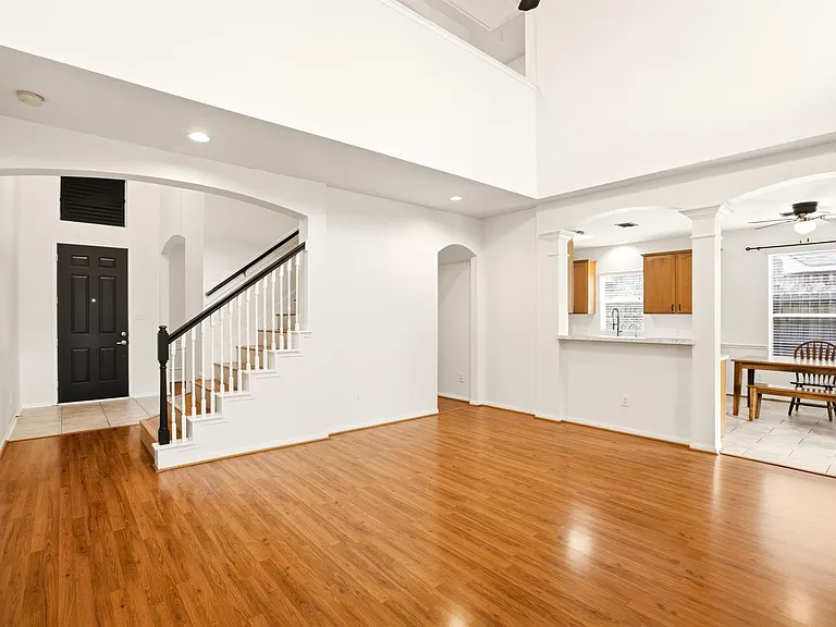 3906 Tigris Ridge Dr — Photo 10