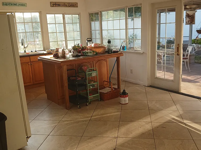 7893 Port Royale Dr — Photo 2