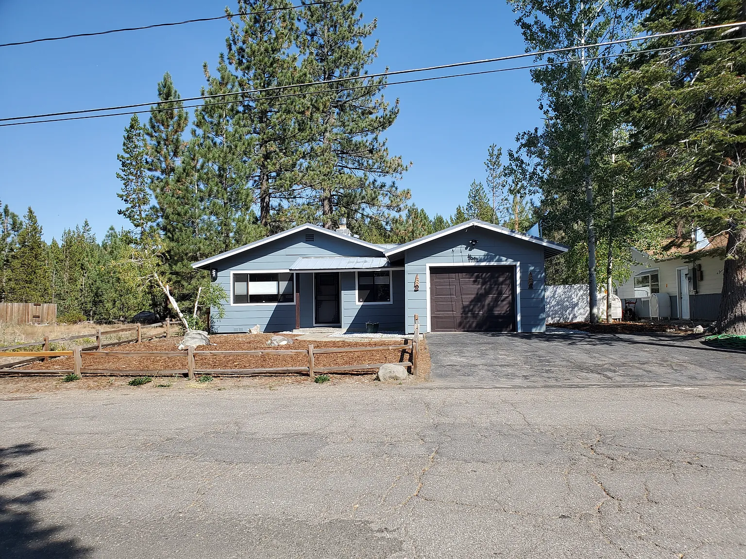 1735 Arrowhead Avenue - 1 — Photo 1