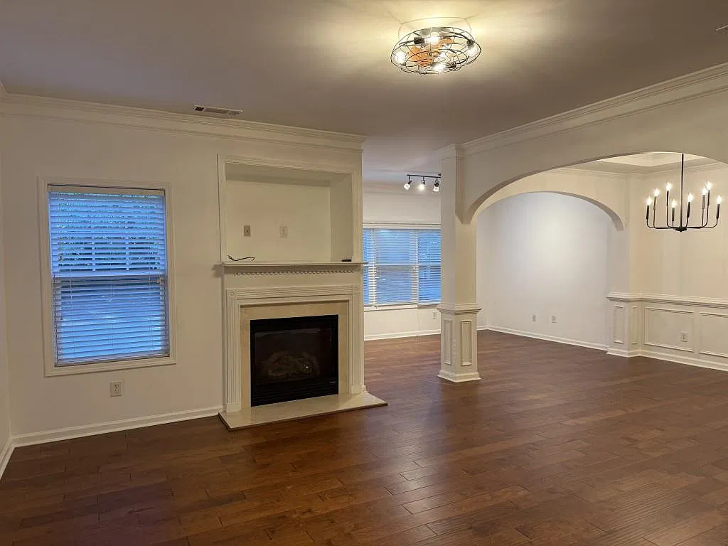 3 bed, 2.5 bath, 2035 sqft, $2,750 — Photo 4