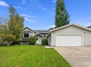 5609 58th St, Beaumont, AB T4X1A9