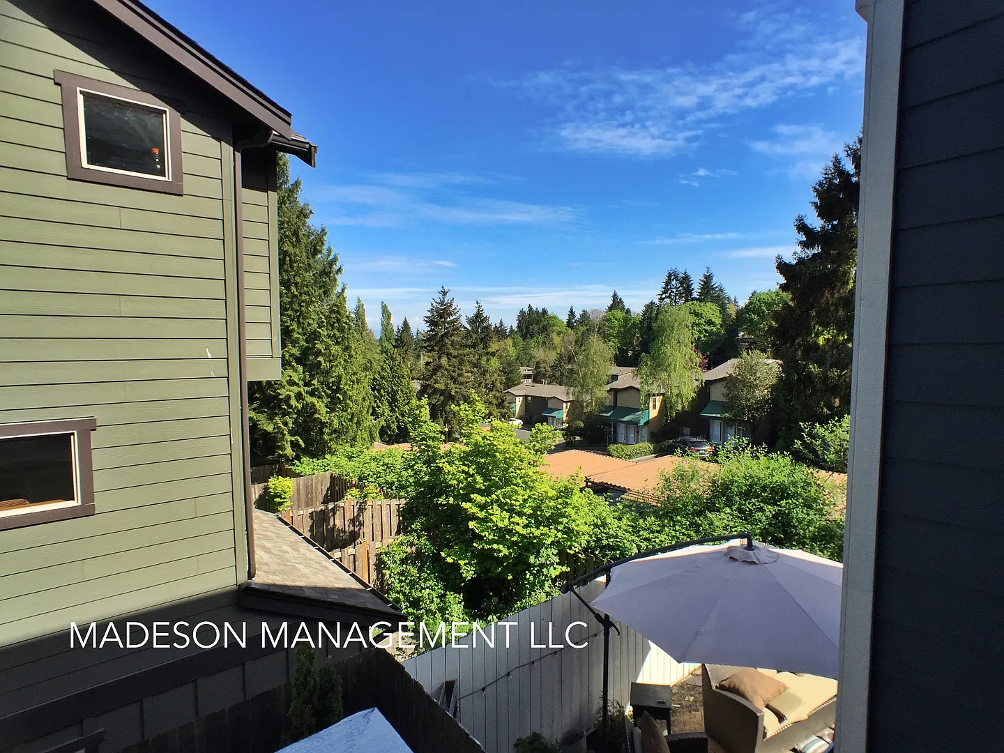 Light-Filled 2BR Townhome | Garage | Mountain Views | Steps from Jackson Park — Photo 2
