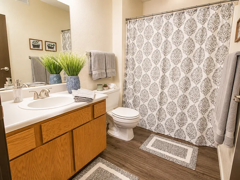 Grouse Run Apartments — Photo 65