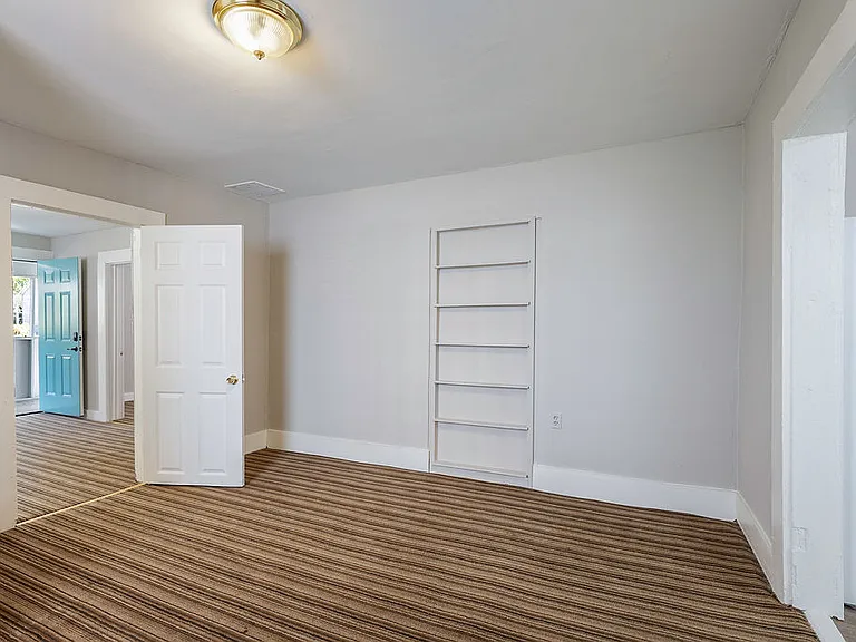 184 Dahlia Ave NW — Photo 10