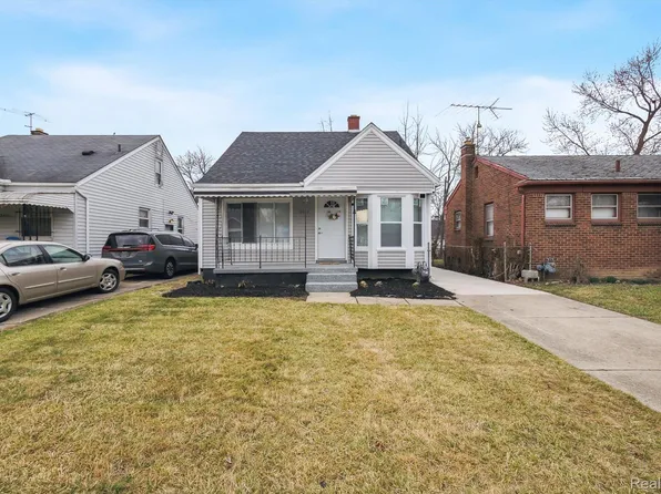 9579 Artesian St, Detroit, MI 48228