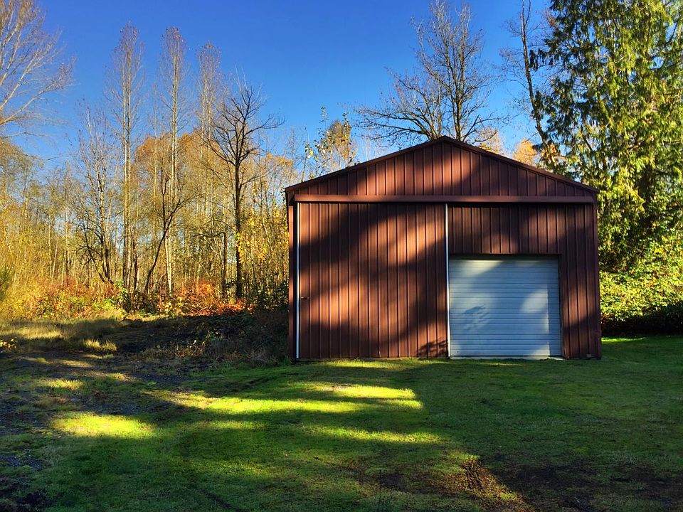 2nd image of 20707 Filbert Rd