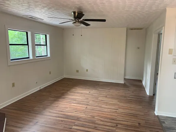 407 Pless Rd #A, Cleveland, GA 30528