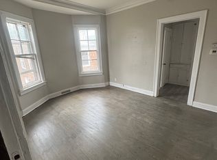 7250 S Langley Ave #2R, Chicago, IL 60619
