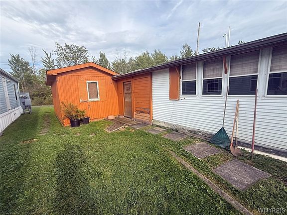 3rd image of 11922 Buckwheat Rd