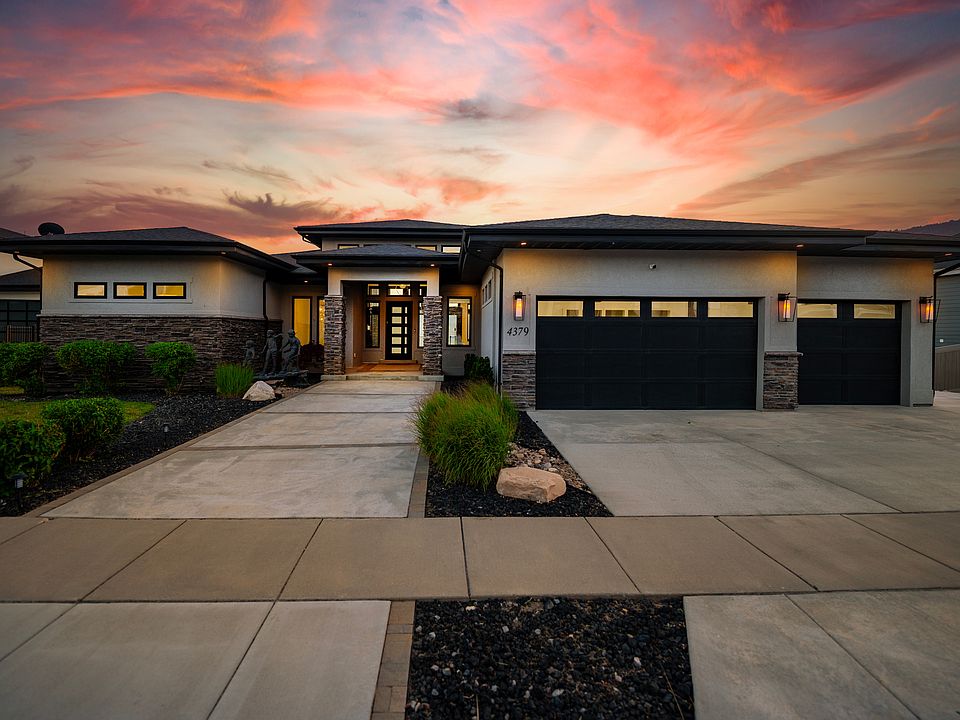 1st image of 4379 N Ridge View Way