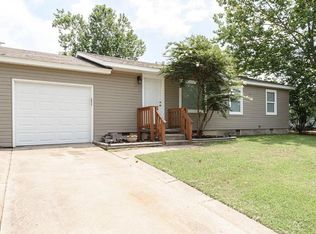 1109 S Date Ave, Broken Arrow, OK 74012