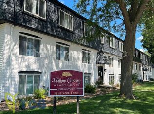 606 E McKinley Rd #1A, Ottawa, IL 61350