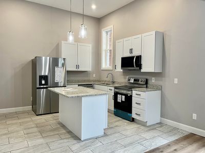 12 Cross Street #101, Concord, NH, 03303