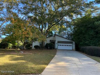 710 Lake Forest Ct, Roswell, GA, 30076