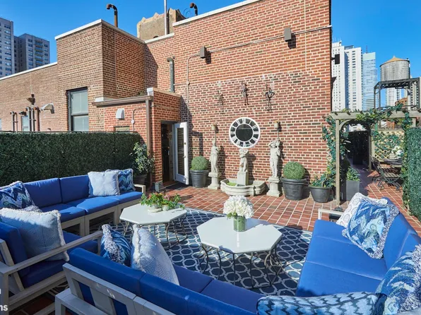 419 East 57th Street PH16C image 1 of 34