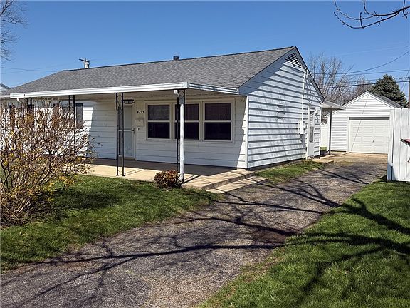 2nd image of 4733 Barnhart Ave