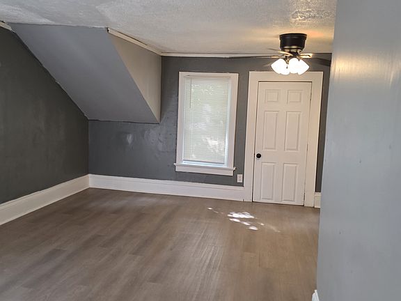 3rd image of 2424 N 25th St