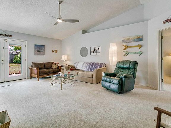 3rd image of 5588 Chanterelle Cir