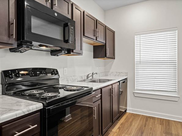 4035 Flat Shoals Pkwy #4003